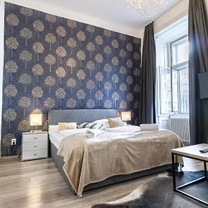 Hotel Mariahilfer Viena